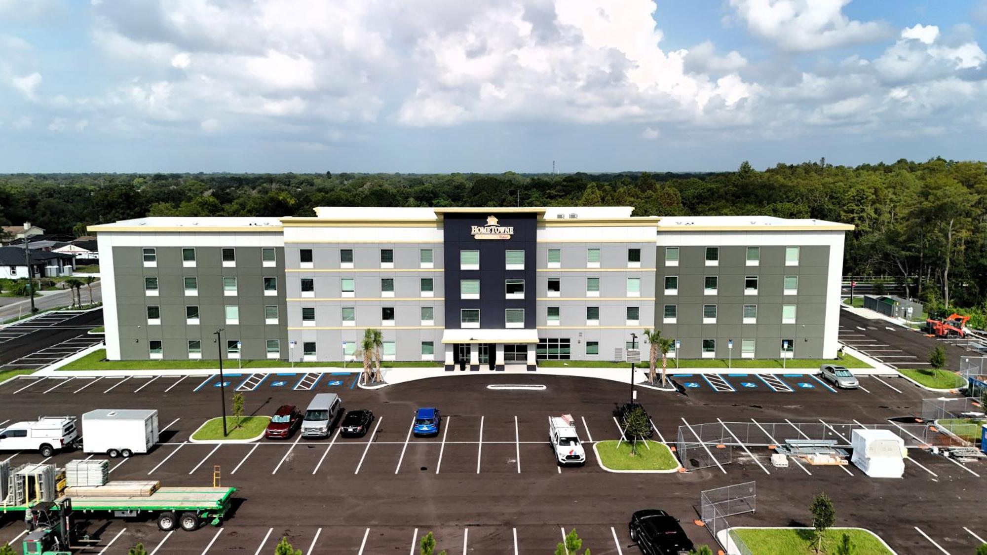 Hometowne Studios By Red Roof Tampa - Airport West Chase Extérieur photo