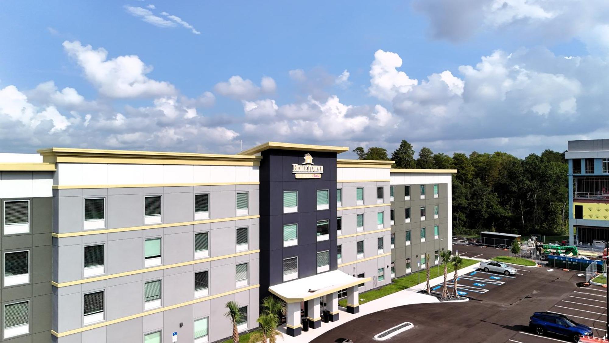 Hometowne Studios By Red Roof Tampa - Airport West Chase Extérieur photo